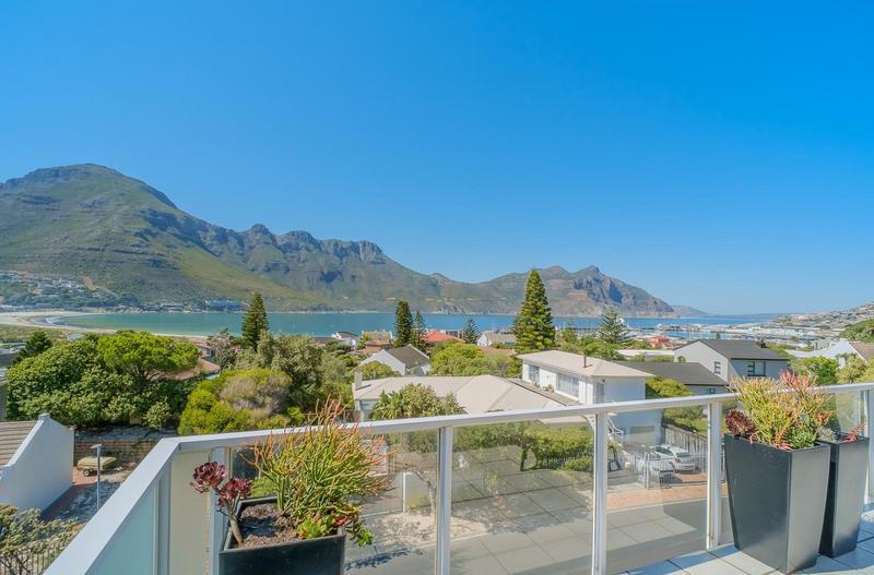 To Let 3 Bedroom Property for Rent in Hout Bay Western Cape